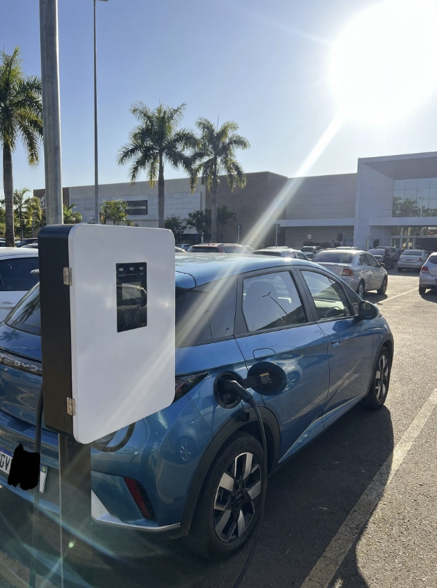 Restaurant Charging Station — Thailand